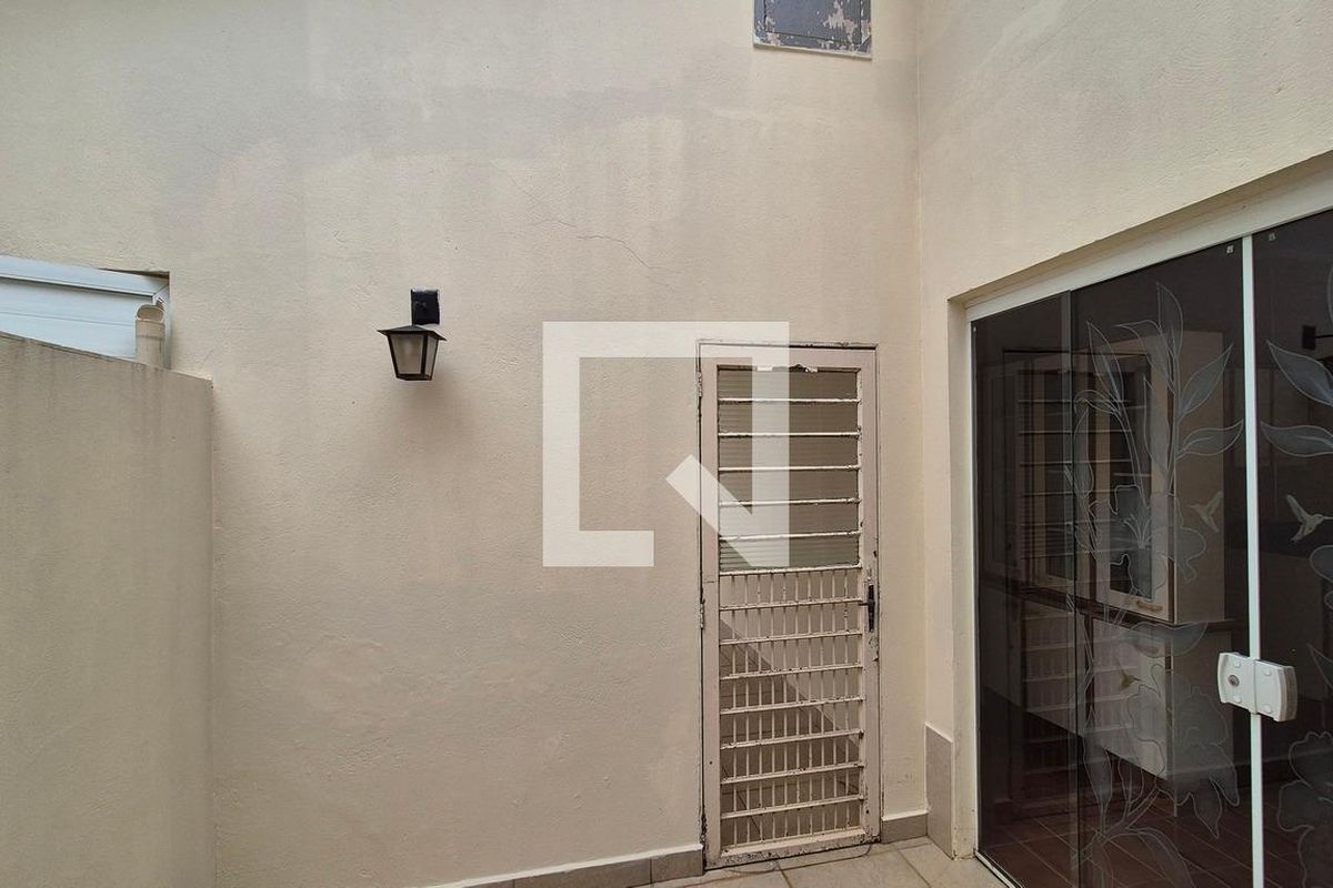 Casa à Venda - Parque Prado, 4 Quartos,  180 m2 em , Campinas - sp | SoloBR