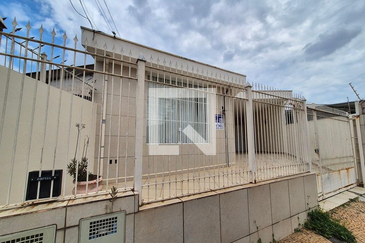 Casa à Venda - Parque Prado, 4 Quartos,  180 m2 em , Campinas - sp | SoloBR