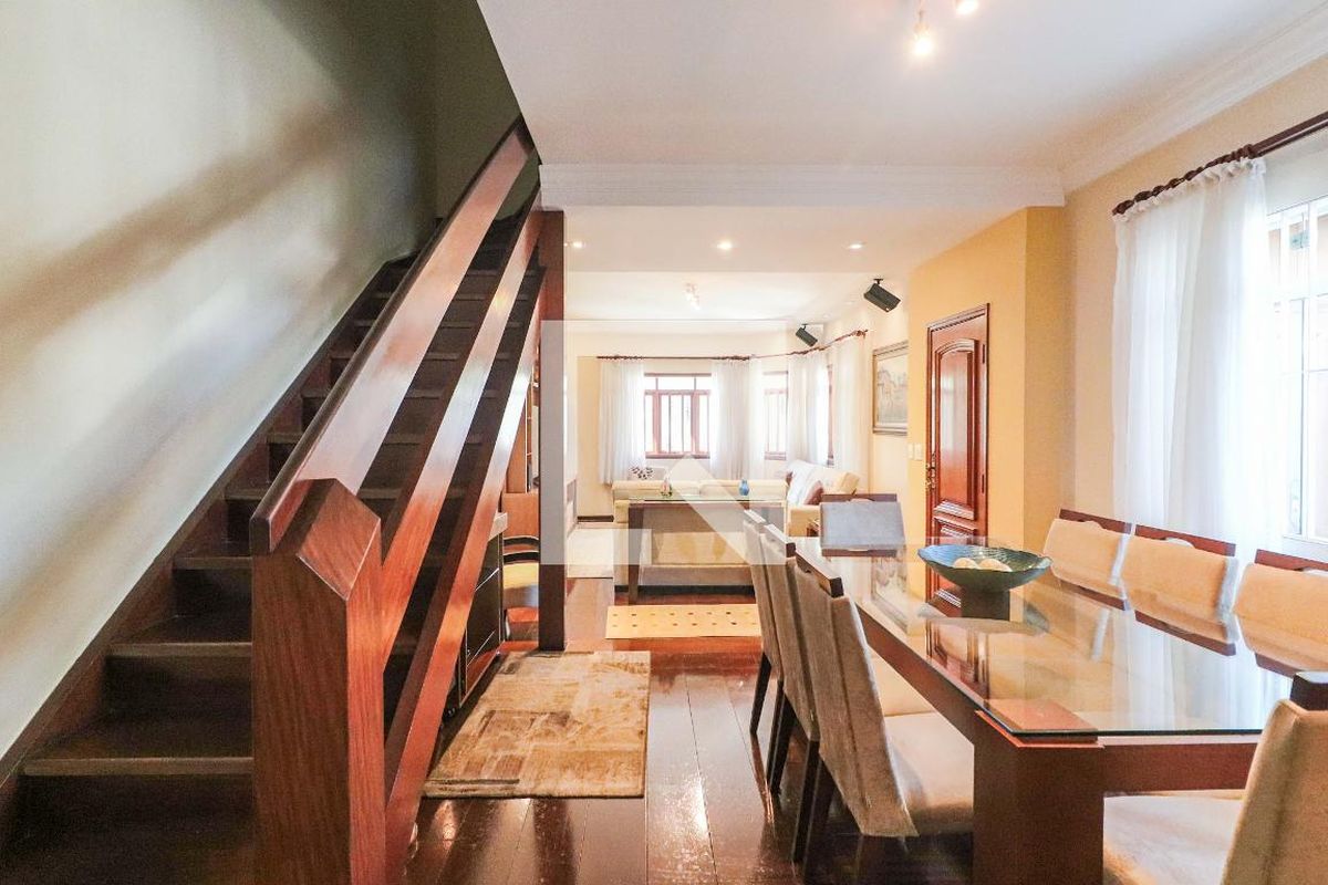 Casa, 4 quartos, 170 m² - Foto 2