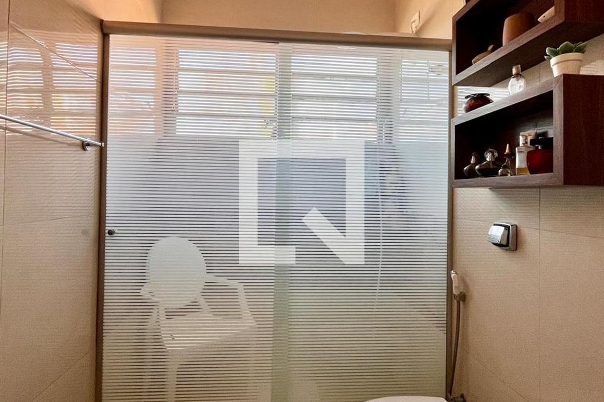 Casa à Venda - Taquaral, 4 Quartos,  247 m2 em , Campinas - sp | SoloBR