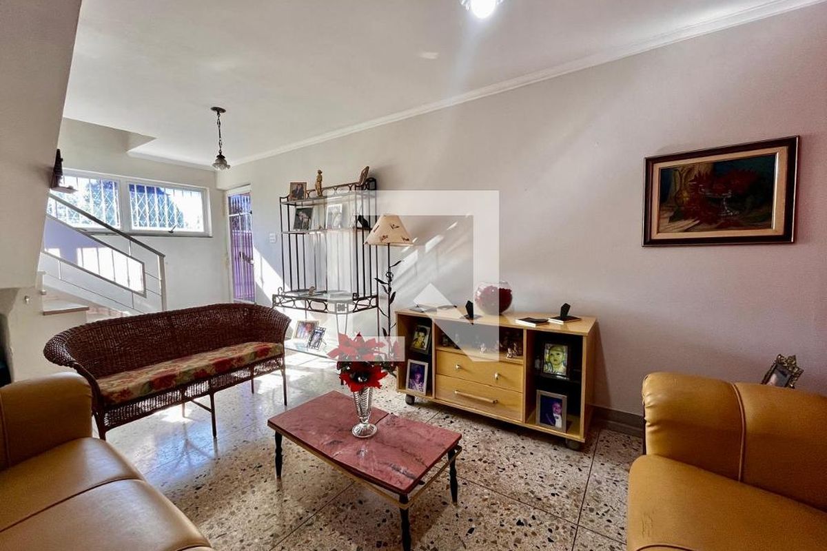 Casa à Venda - Taquaral, 4 Quartos,  247 m2 em , Campinas - sp | SoloBR