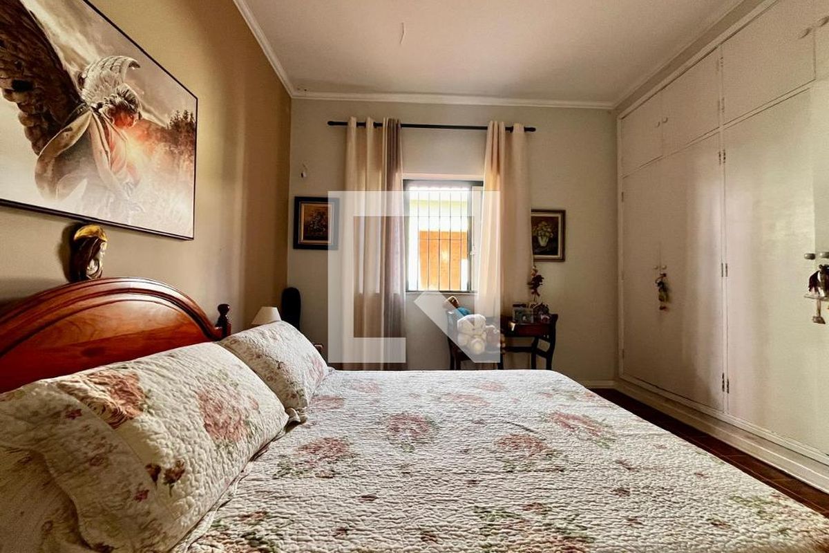 Casa à Venda - Taquaral, 4 Quartos,  247 m2 em , Campinas - sp | SoloBR