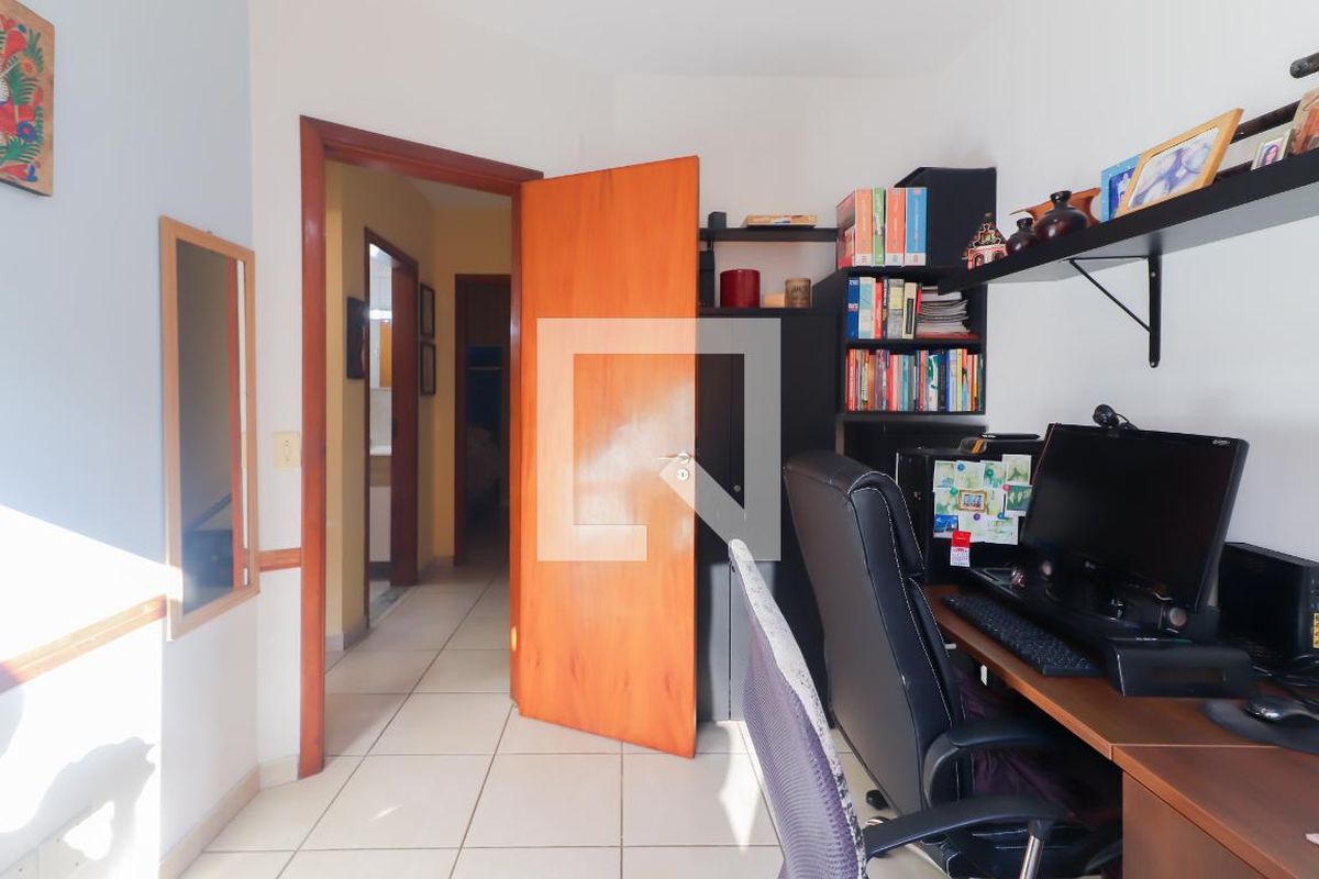 Casa, 3 quartos, 200 m² - Foto 21