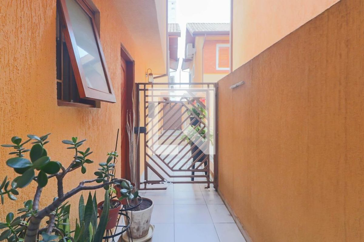 Casa, 3 quartos, 200 m² - Foto 57