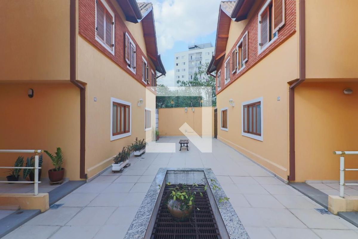 Casa, 3 quartos, 200 m² - Foto 77