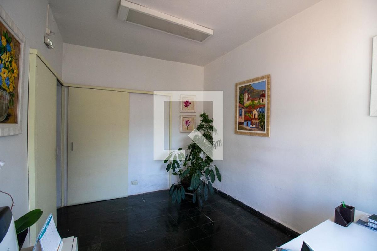 Casa, 2 quartos, 243 m² - Foto 4