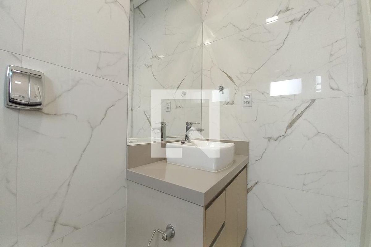 Casa à Venda - Swiss Park, 4 Quartos,  300 m2 em , Campinas - sp | SoloBR