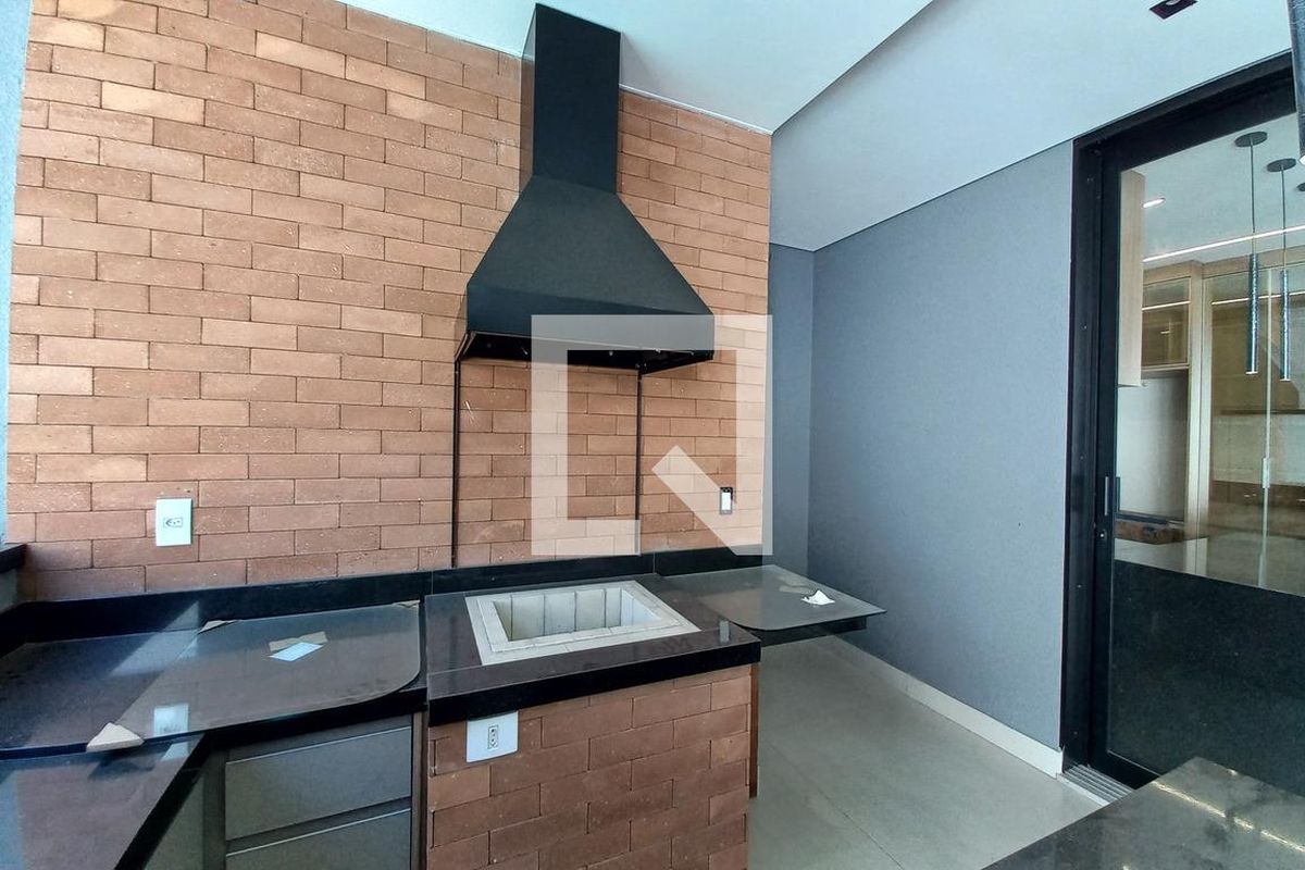 Casa à Venda - Swiss Park, 4 Quartos,  300 m2 em , Campinas - sp | SoloBR