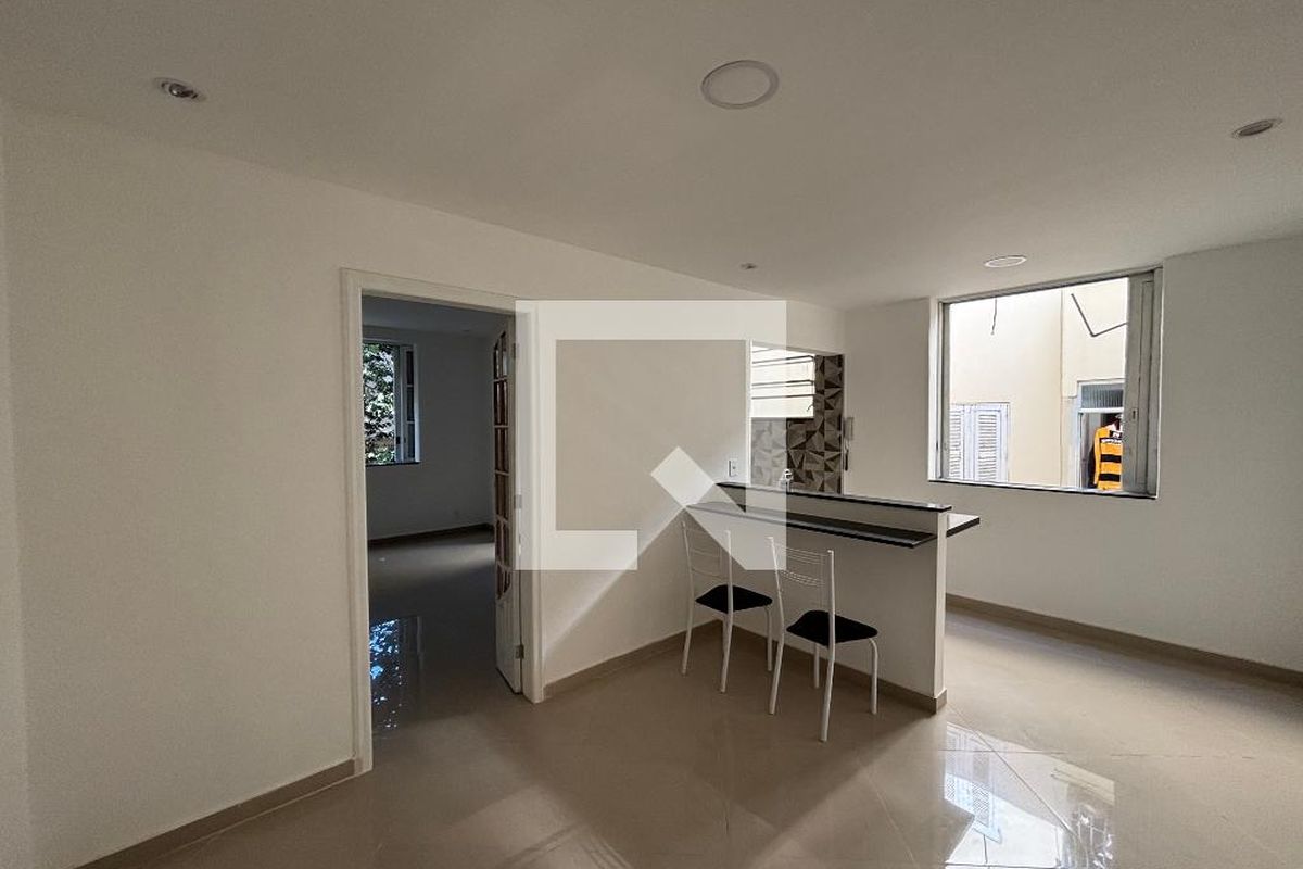 Apartamento, 1 quarto, 47 m² - Foto 2