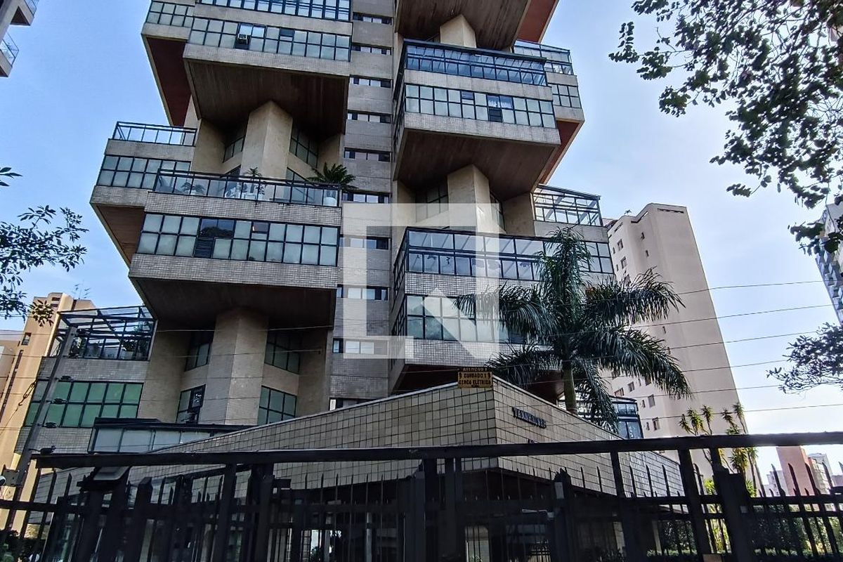 Apartamento, 3 quartos, 260 m² - Foto 184