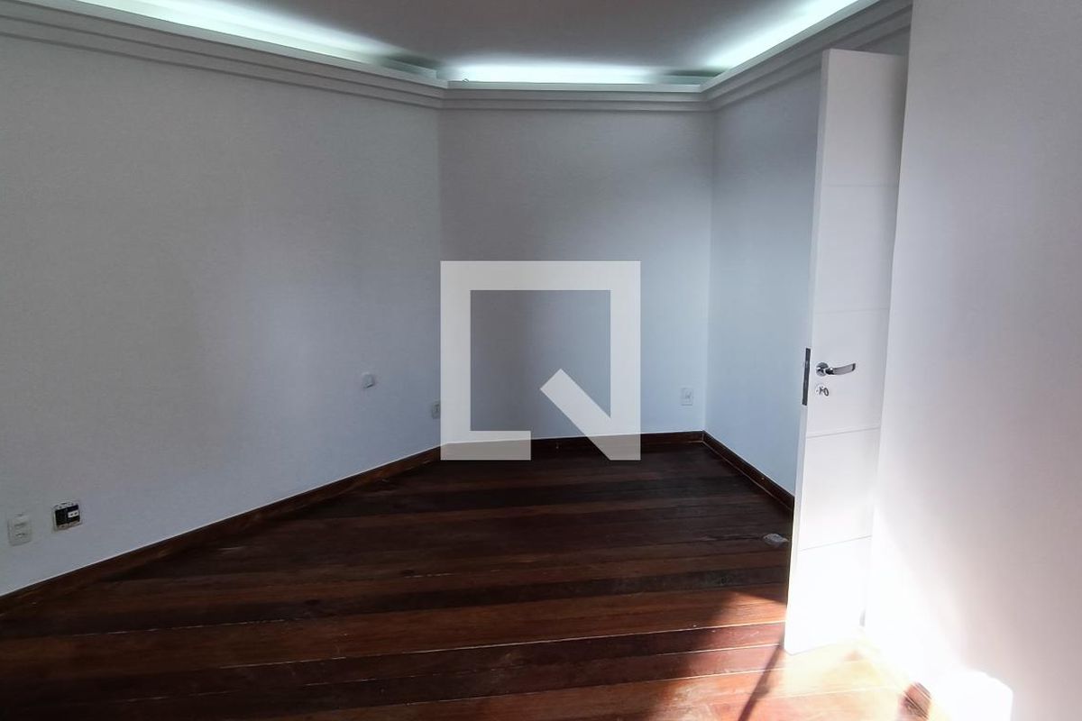 Apartamento, 3 quartos, 260 m² - Foto 52