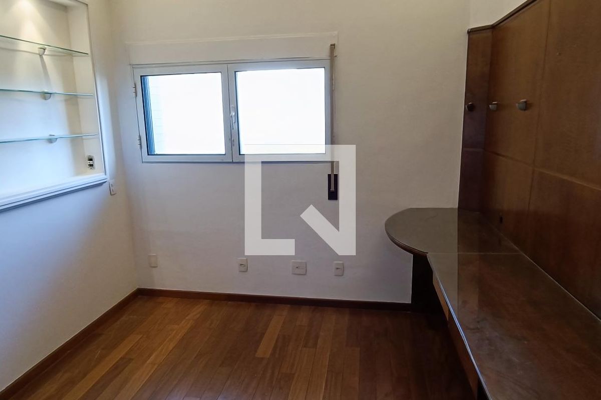 Apartamento, 3 quartos, 260 m² - Foto 76