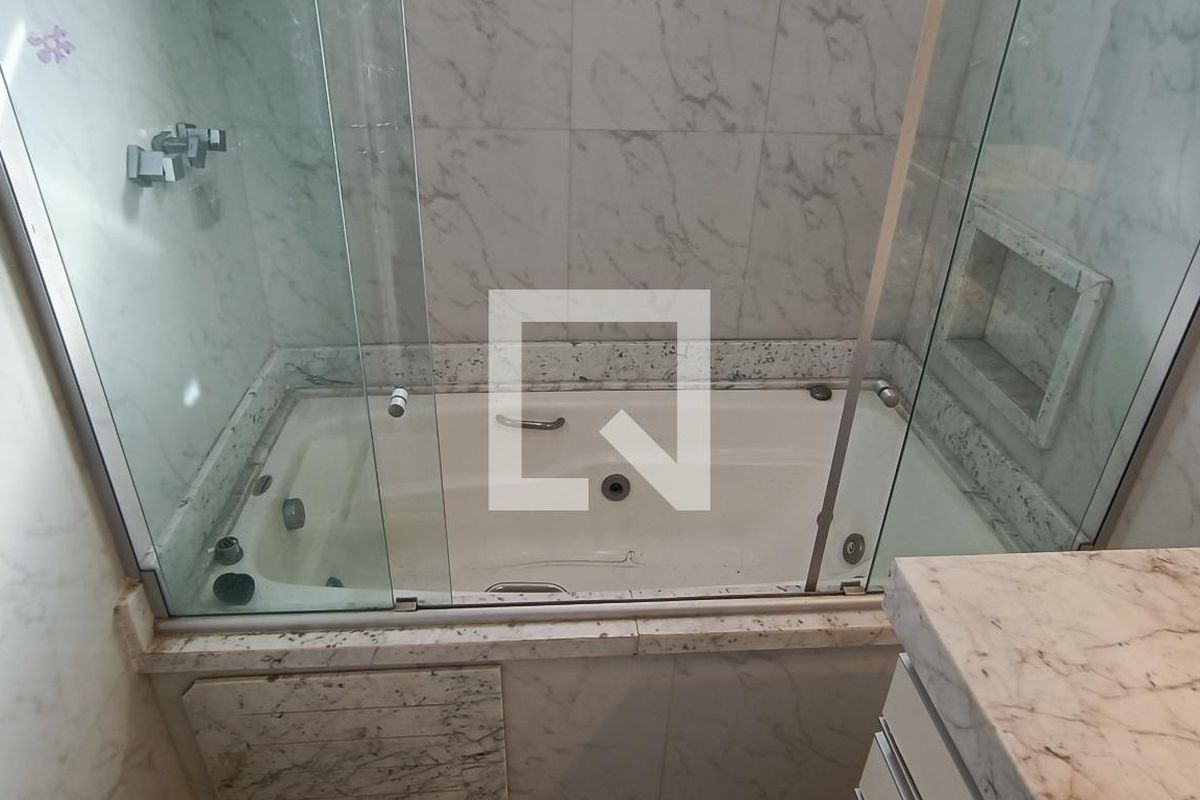 Apartamento, 3 quartos, 260 m² - Foto 94