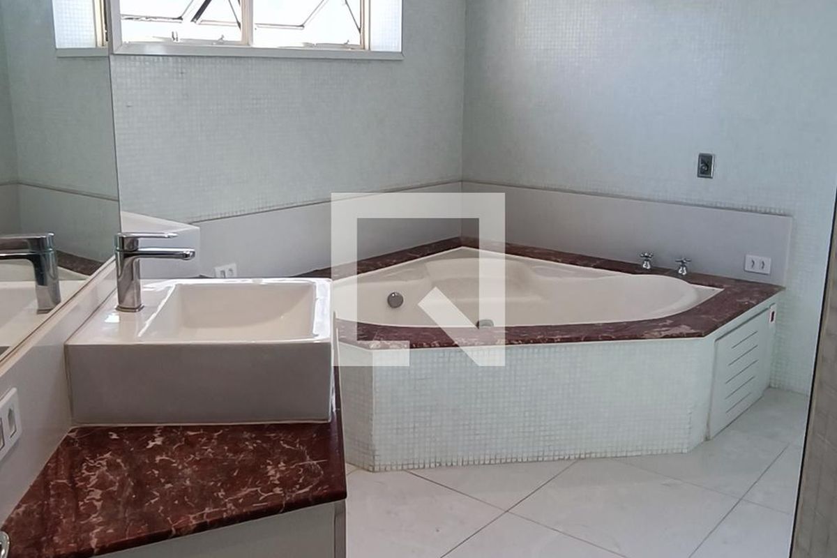 Apartamento, 3 quartos, 260 m² - Foto 64