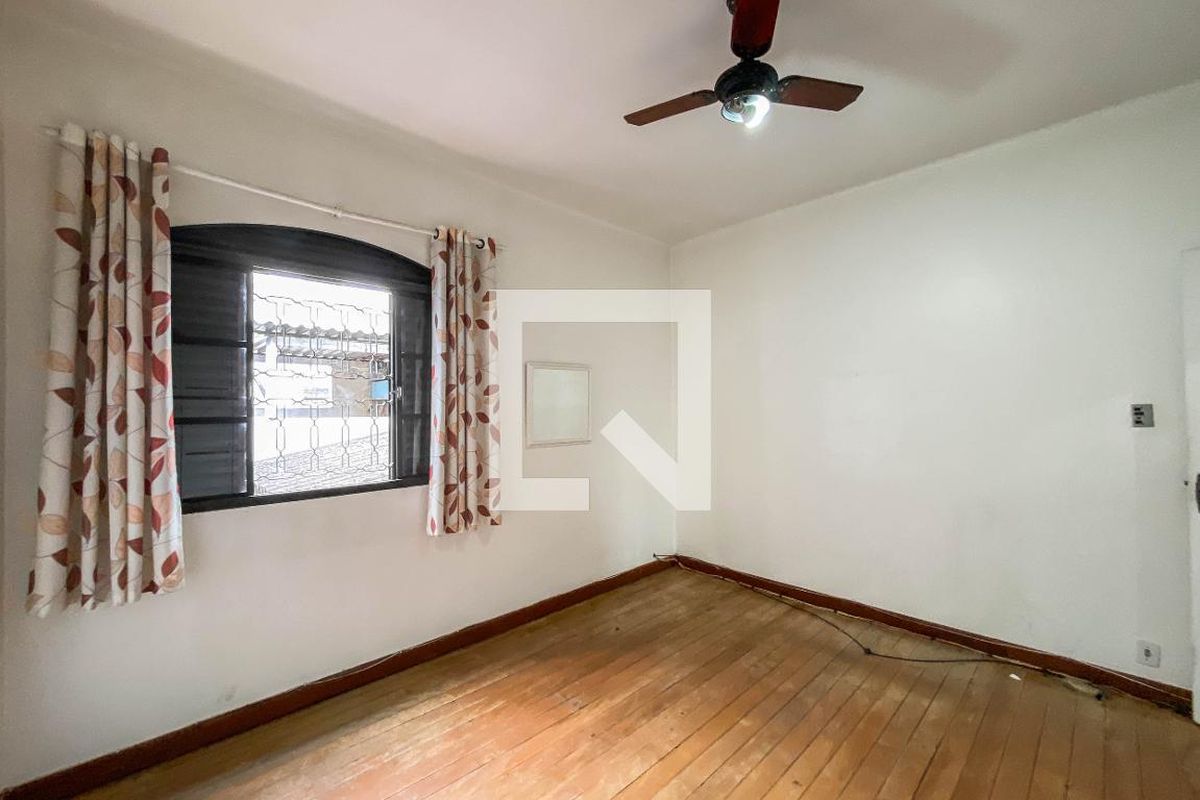 Casa, 3 quartos, 280 m² - Foto 26