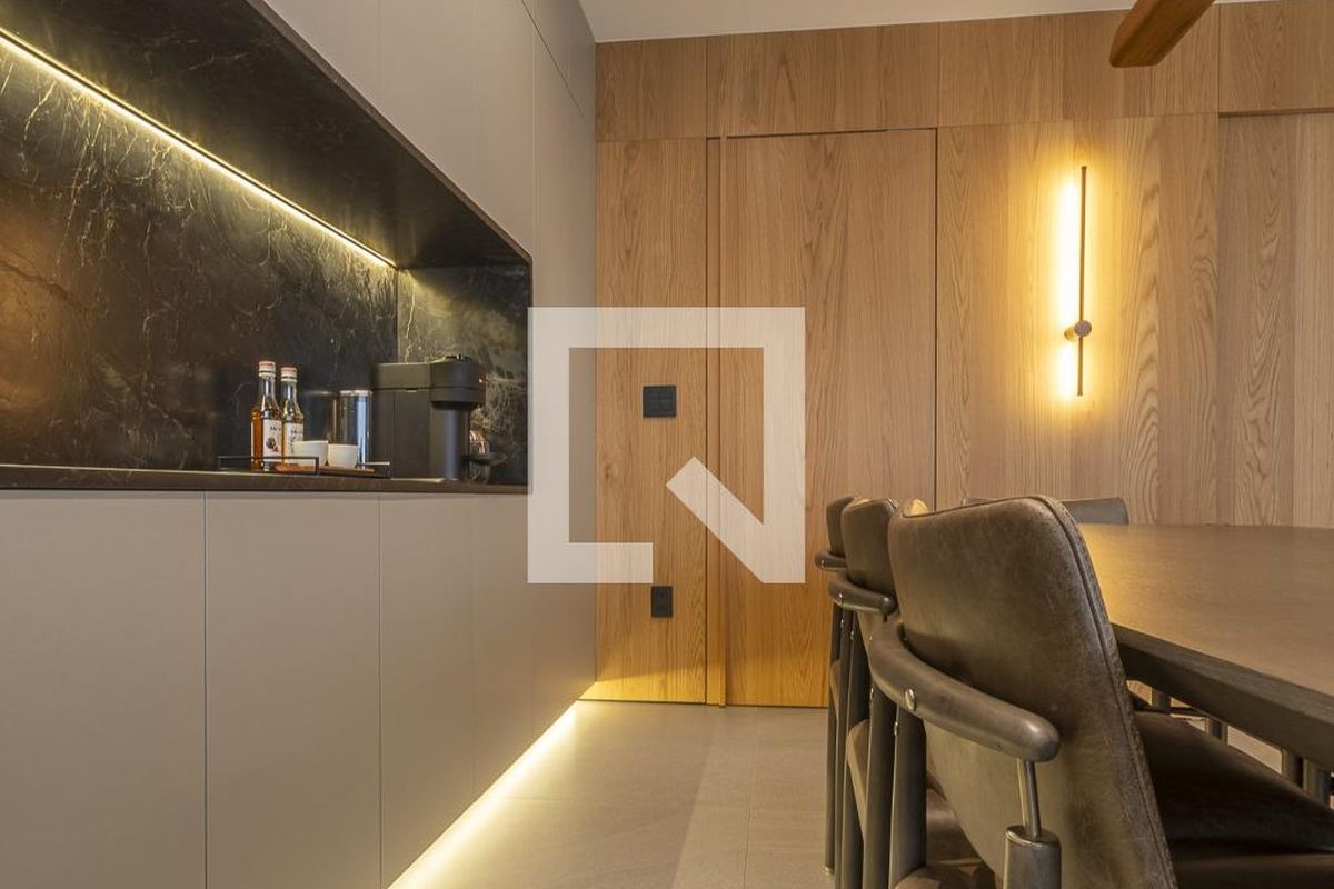 Apartamento à Venda - Cambuí, 3 Quartos,  130 m2 em , Campinas - sp | SoloBR