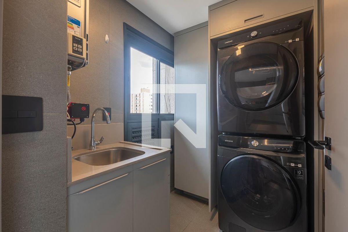 Apartamento à Venda - Cambuí, 3 Quartos,  130 m2 em , Campinas - sp | SoloBR