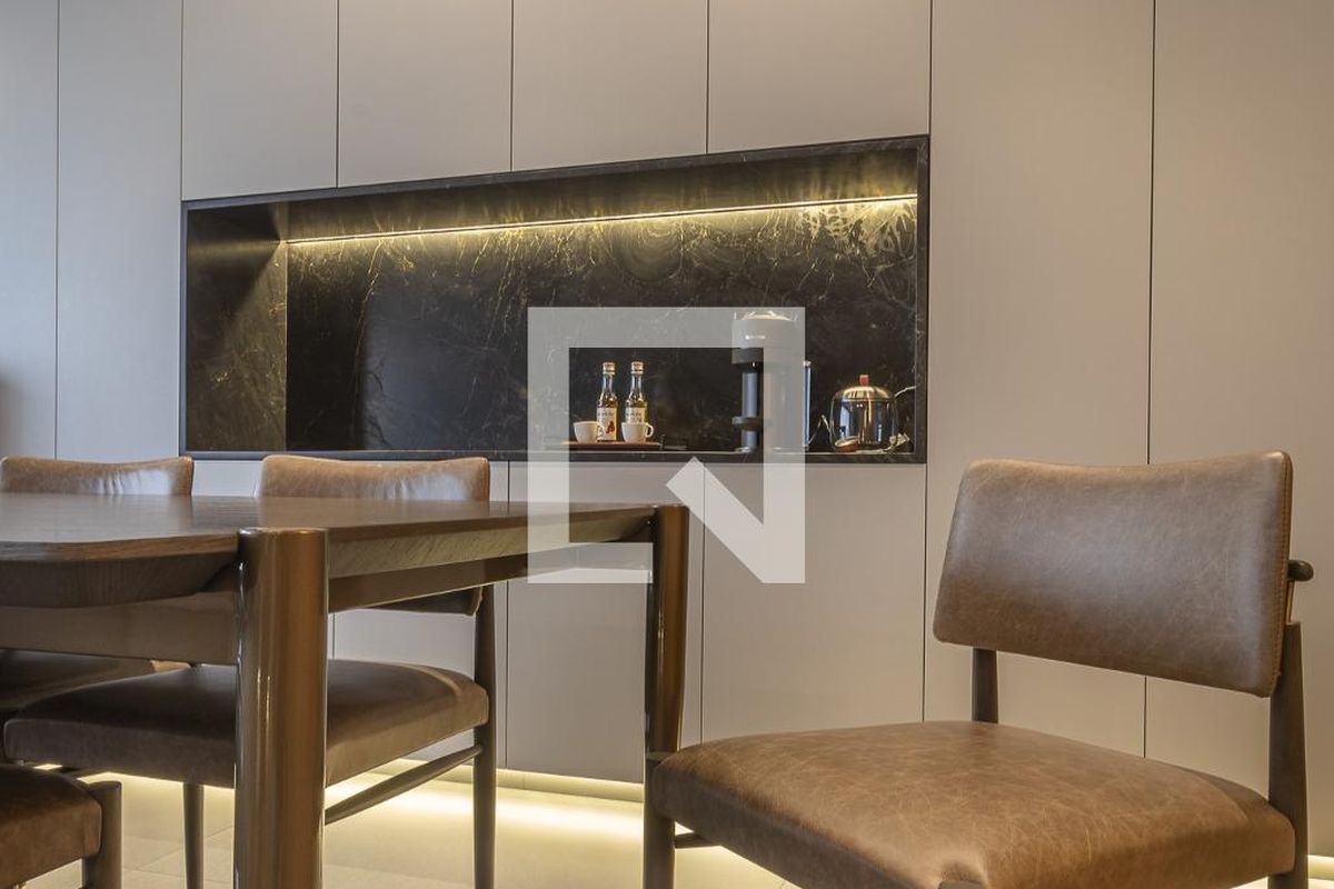 Apartamento à Venda - Cambuí, 3 Quartos,  130 m2 em , Campinas - sp | SoloBR