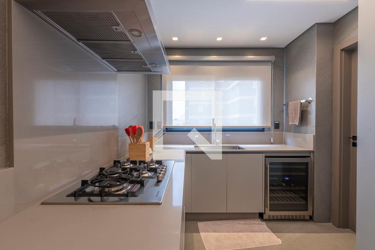 Apartamento à Venda - Cambuí, 3 Quartos,  130 m2 em , Campinas - sp | SoloBR
