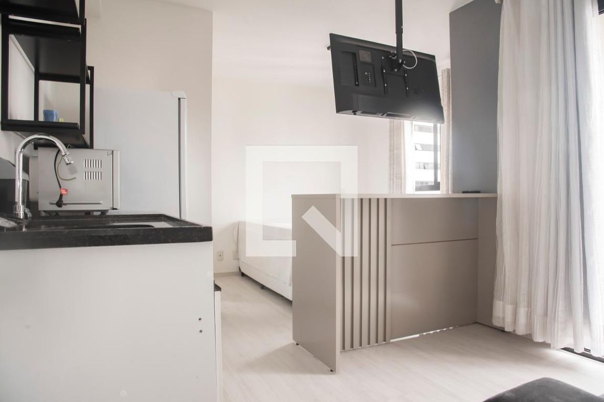 Apartamento, 1 quarto, 30 m² - Foto 2