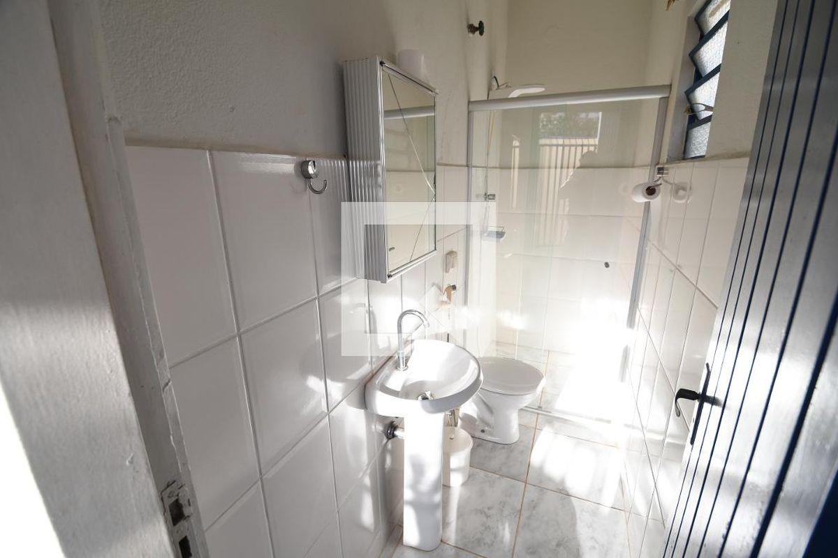 Casa à Venda - Guanabara, 3 Quartos,  241 m2 em , Campinas - sp | SoloBR