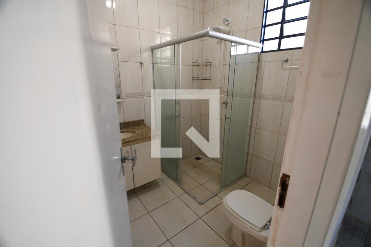 Casa à Venda - Guanabara, 3 Quartos,  241 m2 em , Campinas - sp | SoloBR