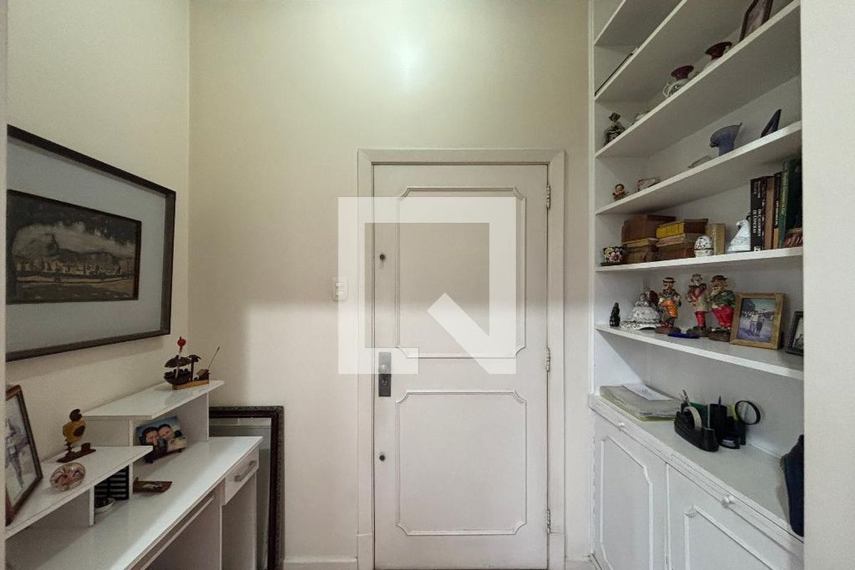 Apartamento, 3 quartos, 190 m² - Foto 4