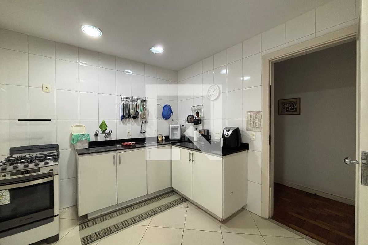 Apartamento, 3 quartos, 190 m² - Foto 96