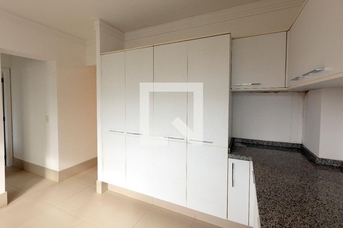 Apartamento à Venda - Cambuí, 5 Quartos,  330 m2 em , Campinas - sp | SoloBR