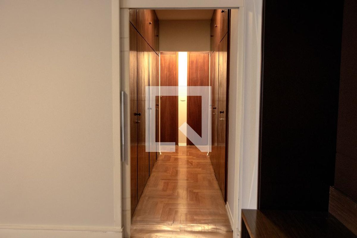 Apartamento à Venda - Cambuí, 5 Quartos,  330 m2 em , Campinas - sp | SoloBR