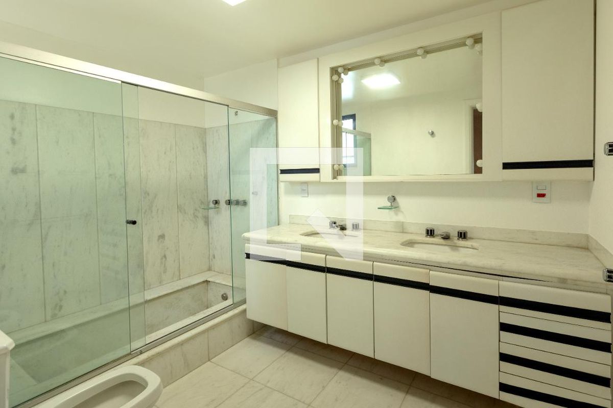 Apartamento à Venda - Cambuí, 5 Quartos,  330 m2 em , Campinas - sp | SoloBR