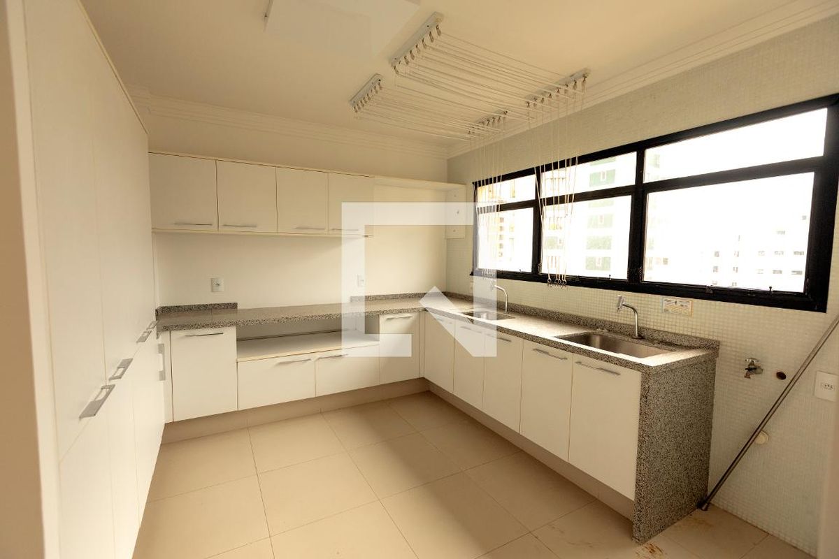 Apartamento à Venda - Cambuí, 5 Quartos,  330 m2 em , Campinas - sp | SoloBR