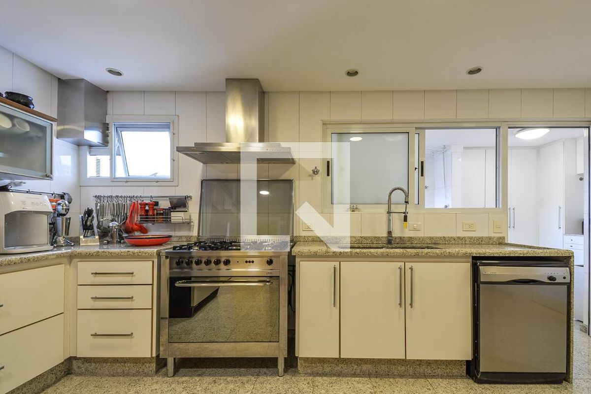Apartamento, 3 quartos, 178 m² - Foto 90