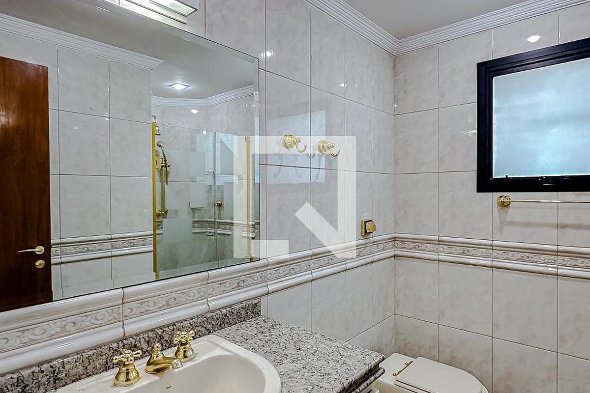 Apartamento, 3 quartos, 220 m² - Foto 96