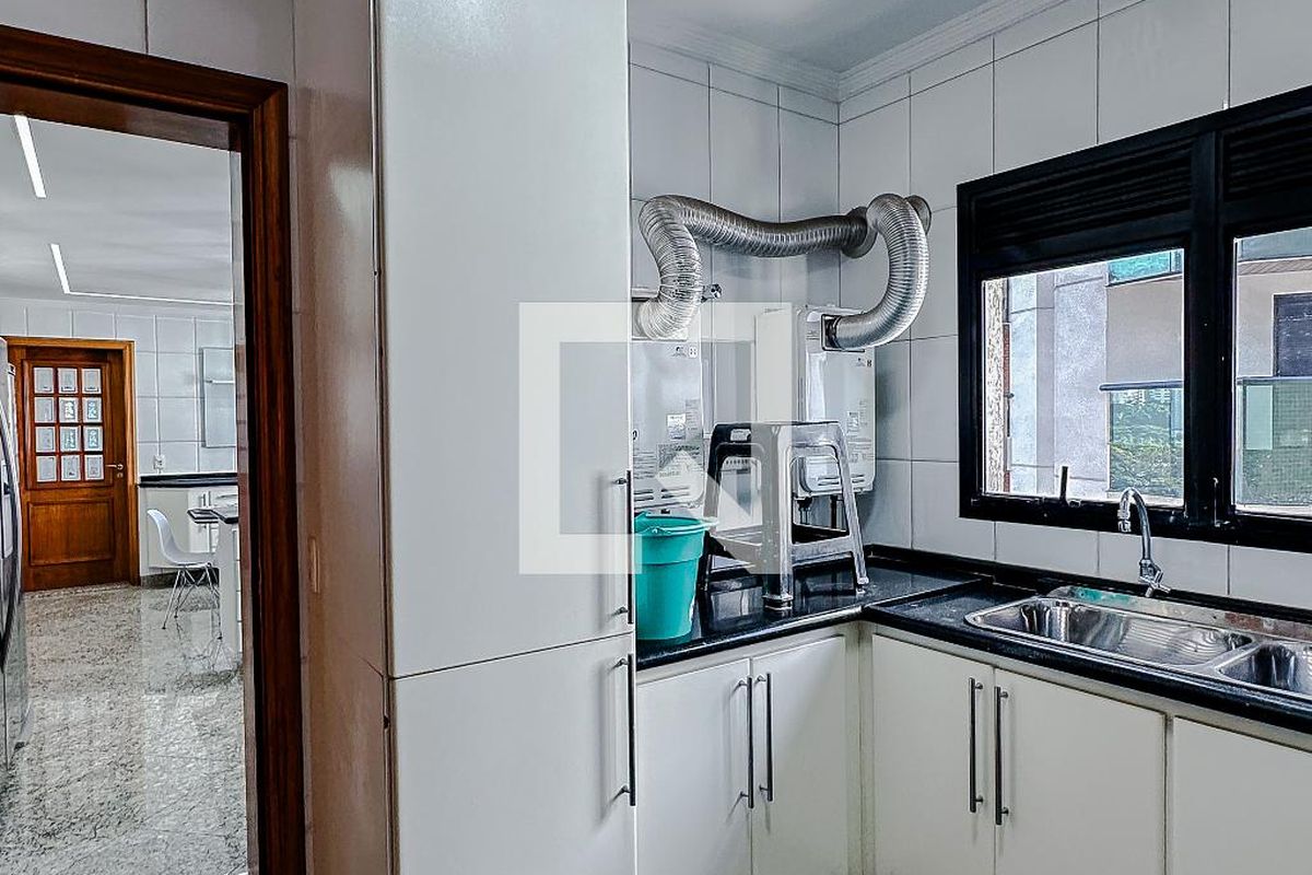 Apartamento, 3 quartos, 220 m² - Foto 126
