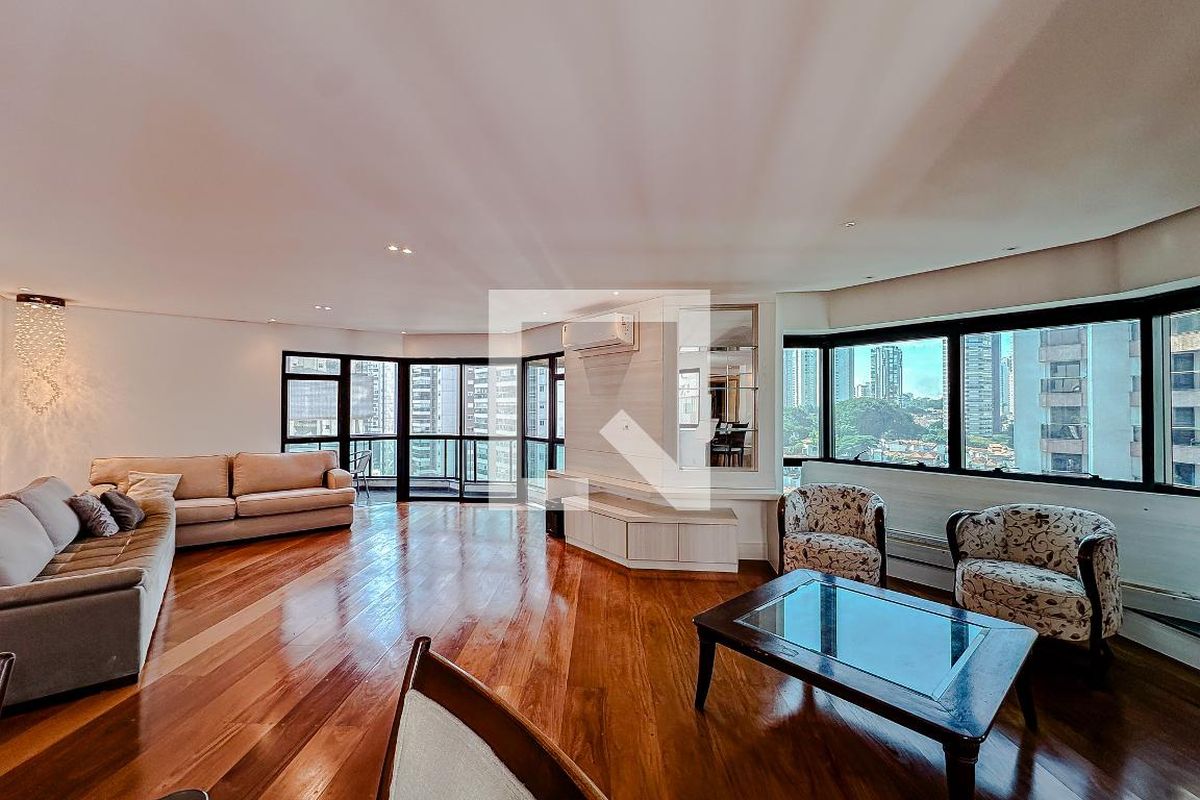 Apartamento, 3 quartos, 220 m² - Foto 2