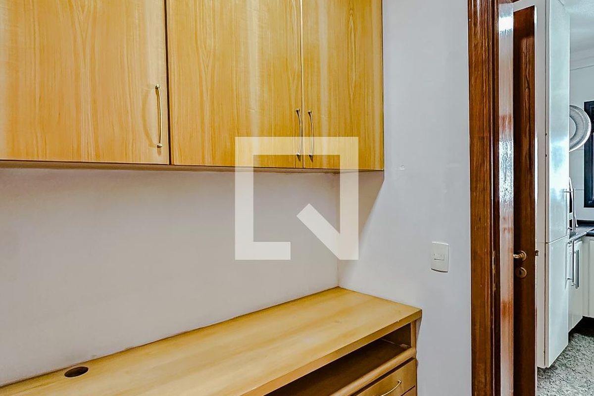 Apartamento, 3 quartos, 220 m² - Foto 138