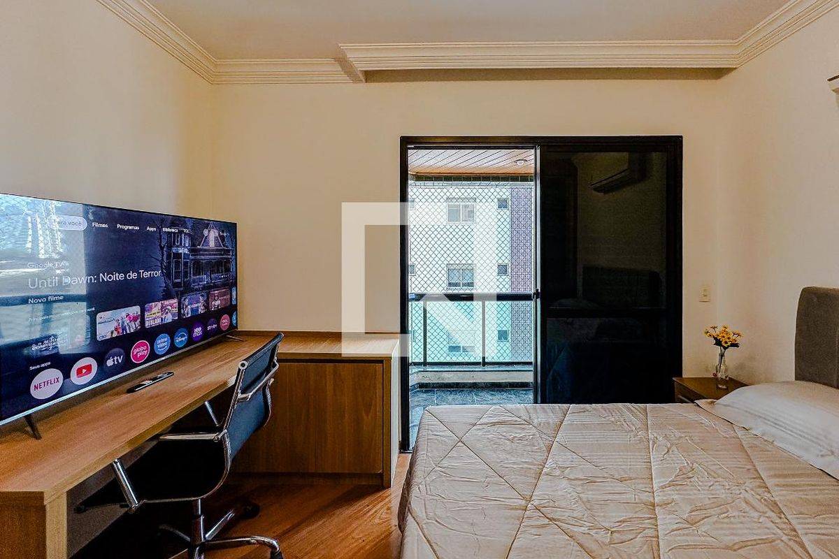 Apartamento, 3 quartos, 220 m² - Foto 94