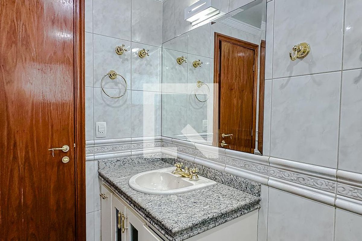 Apartamento, 3 quartos, 220 m² - Foto 100