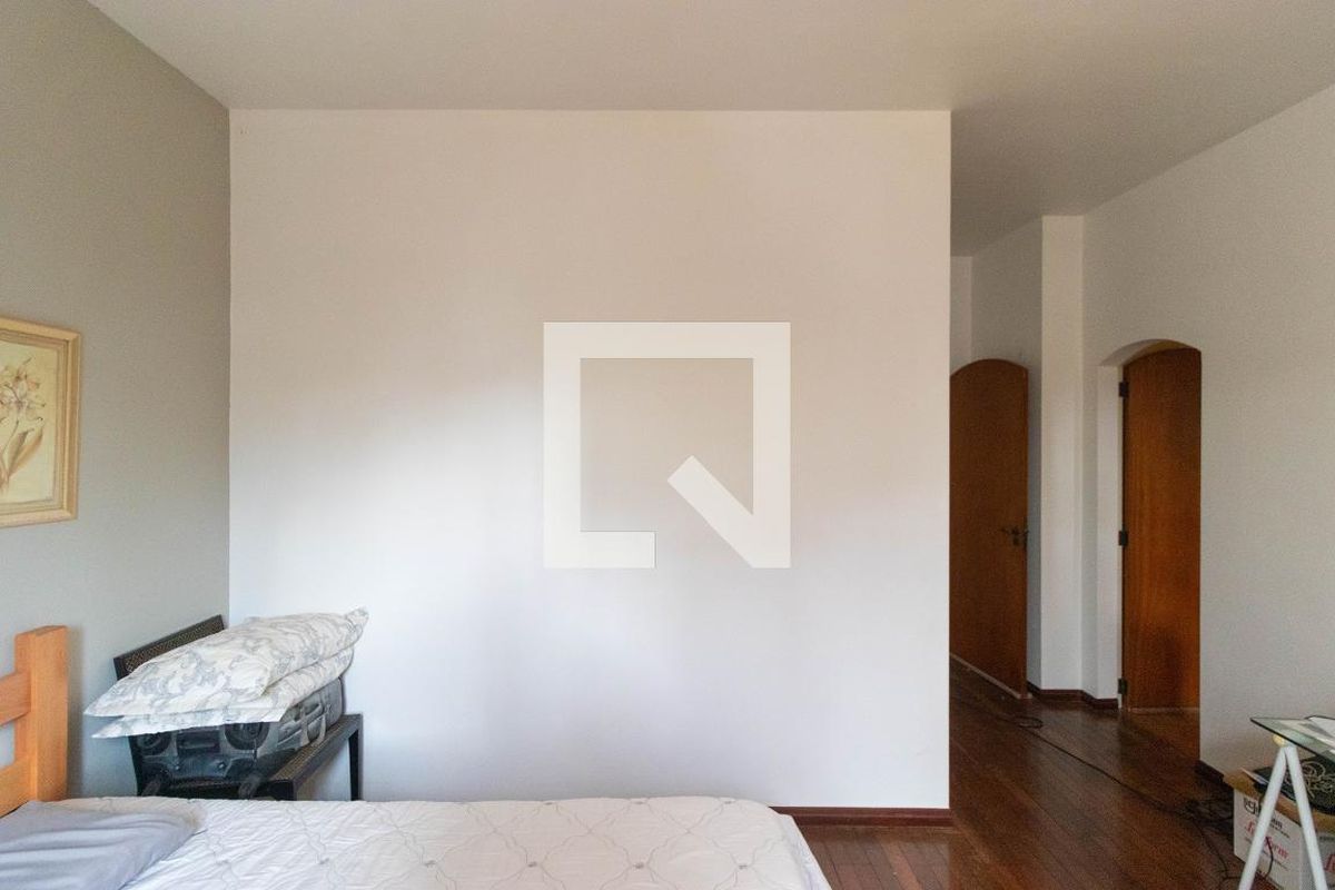 Casa à Venda - Nova Campinas, 3 Quartos,  695 m2 em , Campinas - sp | SoloBR
