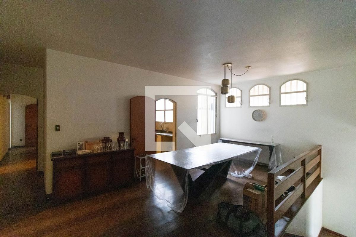 Casa à Venda - Nova Campinas, 3 Quartos,  695 m2 em , Campinas - sp | SoloBR
