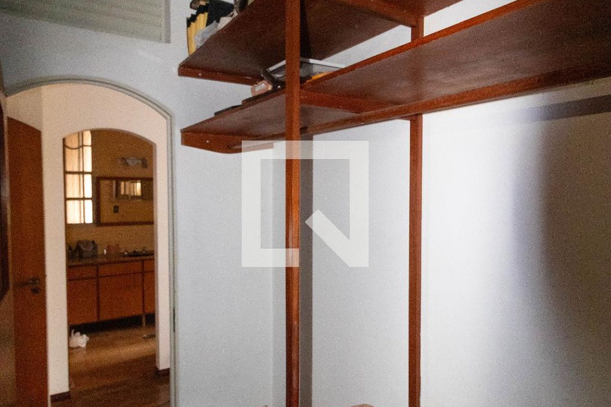 Casa à Venda - Nova Campinas, 3 Quartos,  695 m2 em , Campinas - sp | SoloBR