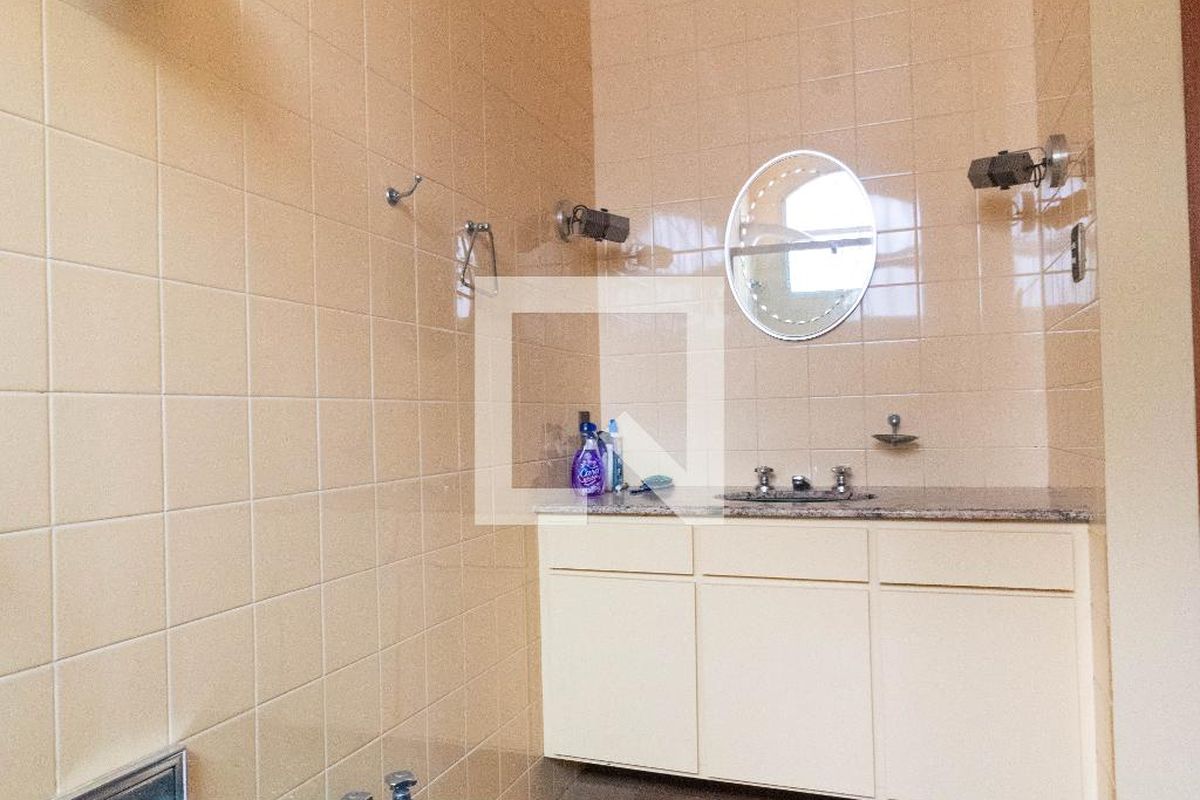 Casa à Venda - Nova Campinas, 3 Quartos,  695 m2 em , Campinas - sp | SoloBR