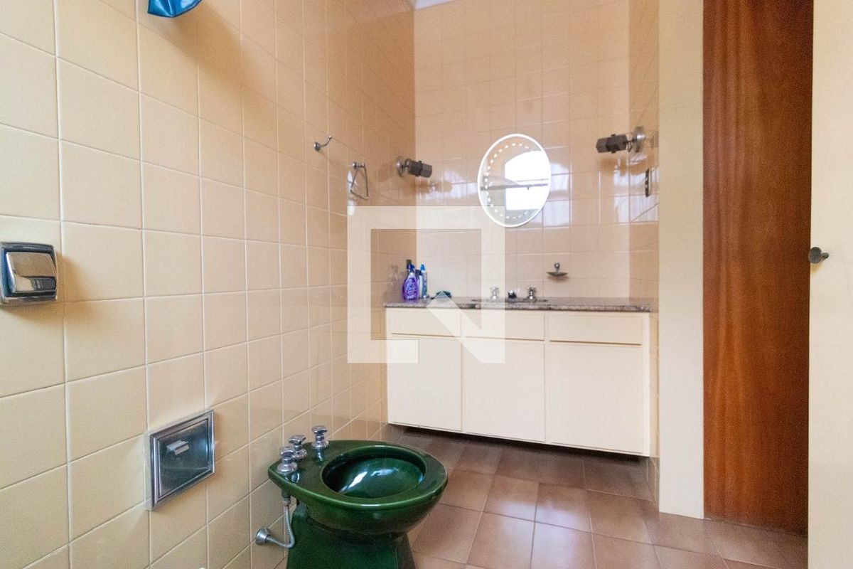 Casa à Venda - Nova Campinas, 3 Quartos,  695 m2 em , Campinas - sp | SoloBR