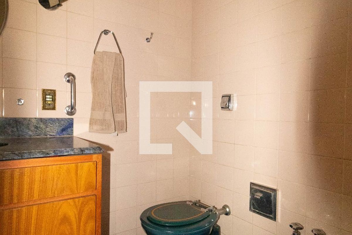 Casa à Venda - Nova Campinas, 3 Quartos,  695 m2 em , Campinas - sp | SoloBR