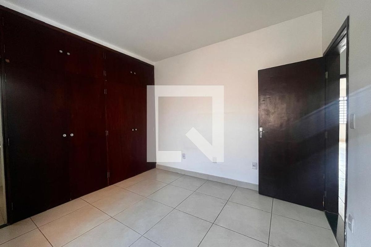 Casa à Venda - Jardim Chapadão, 3 Quartos,  153 m2 em , Campinas - sp | SoloBR