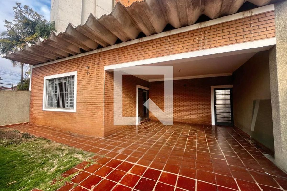 Casa à Venda - Jardim Chapadão, 3 Quartos,  153 m2 em , Campinas - sp | SoloBR