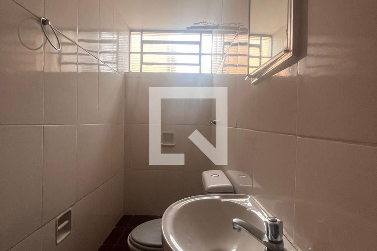 Casa à Venda - Jardim Chapadão, 3 Quartos,  153 m2 em , Campinas - sp | SoloBR