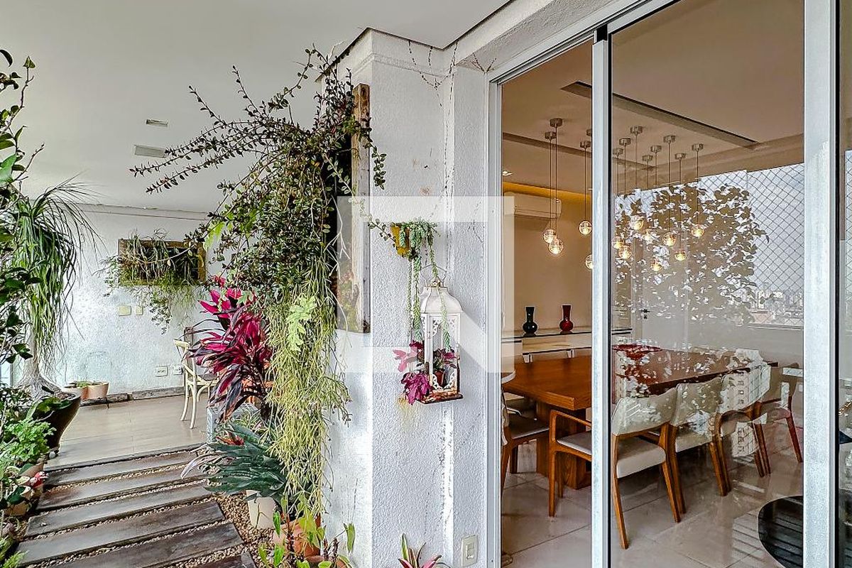 Apartamento, 4 quartos, 228 m² - Foto 9