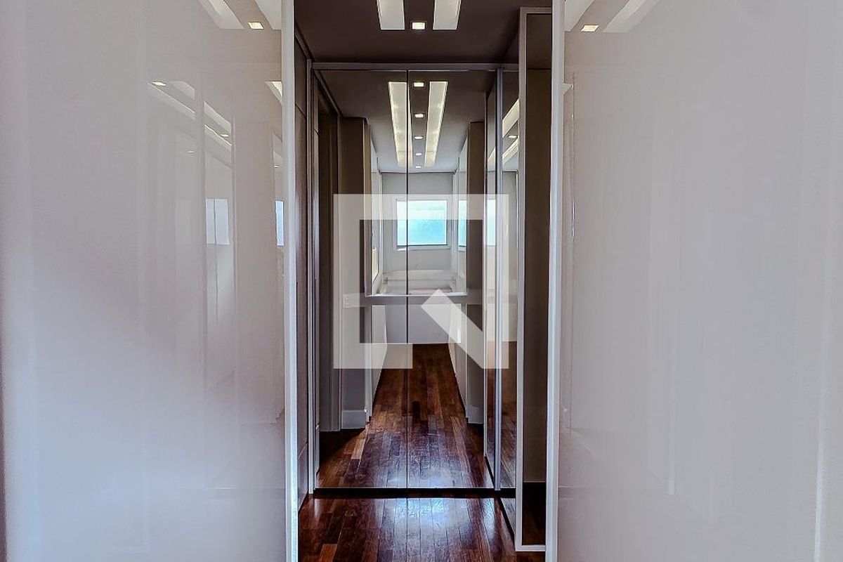Apartamento, 4 quartos, 228 m² - Foto 33